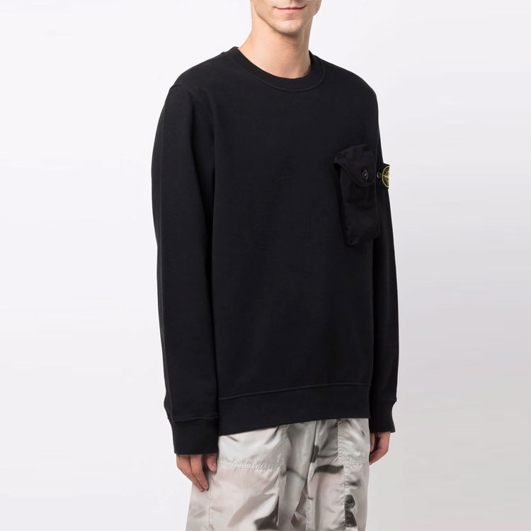 Purchase STONE ISLAND FW21 Sweatshirt Hitam Crewneck dengan Patch Lengan dan Poket. 751560419-V0029