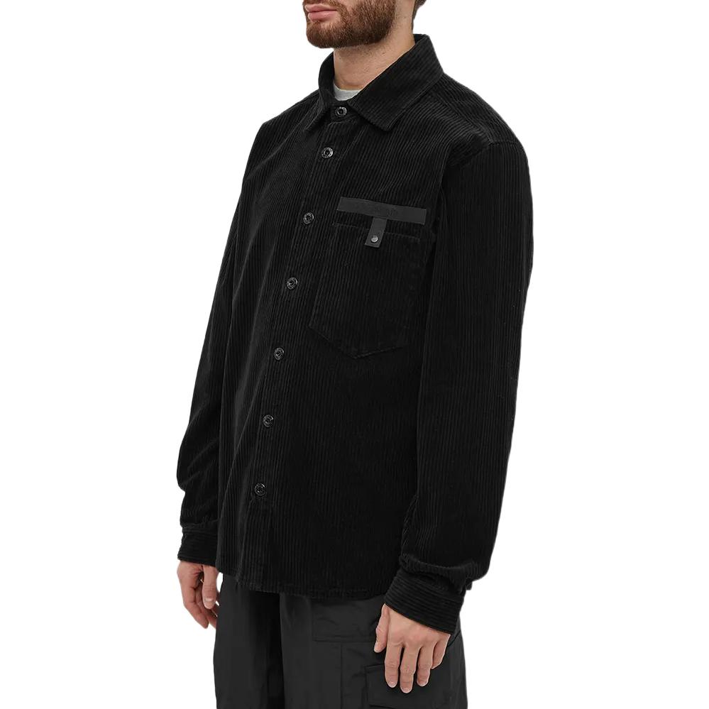 Lookbook STONE ISLAND FW22 黑色長袖單排扣襯衫 771511811-V0029