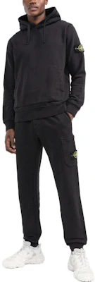 Stone Island FW22 Hoodie Logo Patch Hitam Baju Santai Katun 771564120-V0029 Shop Stone Island FW22 Hoodie Logo Patch Hitam Baju Santai Katun 771564120-V0029