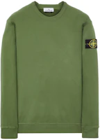 Stone Island FW22 Olive Green Logo Patch Pullover Sweatshirt for Men 771561720-V0058 Stone Island FW22 Olive Green Logo Patch Pullover Sweatshirt for Men 771561720-V0058