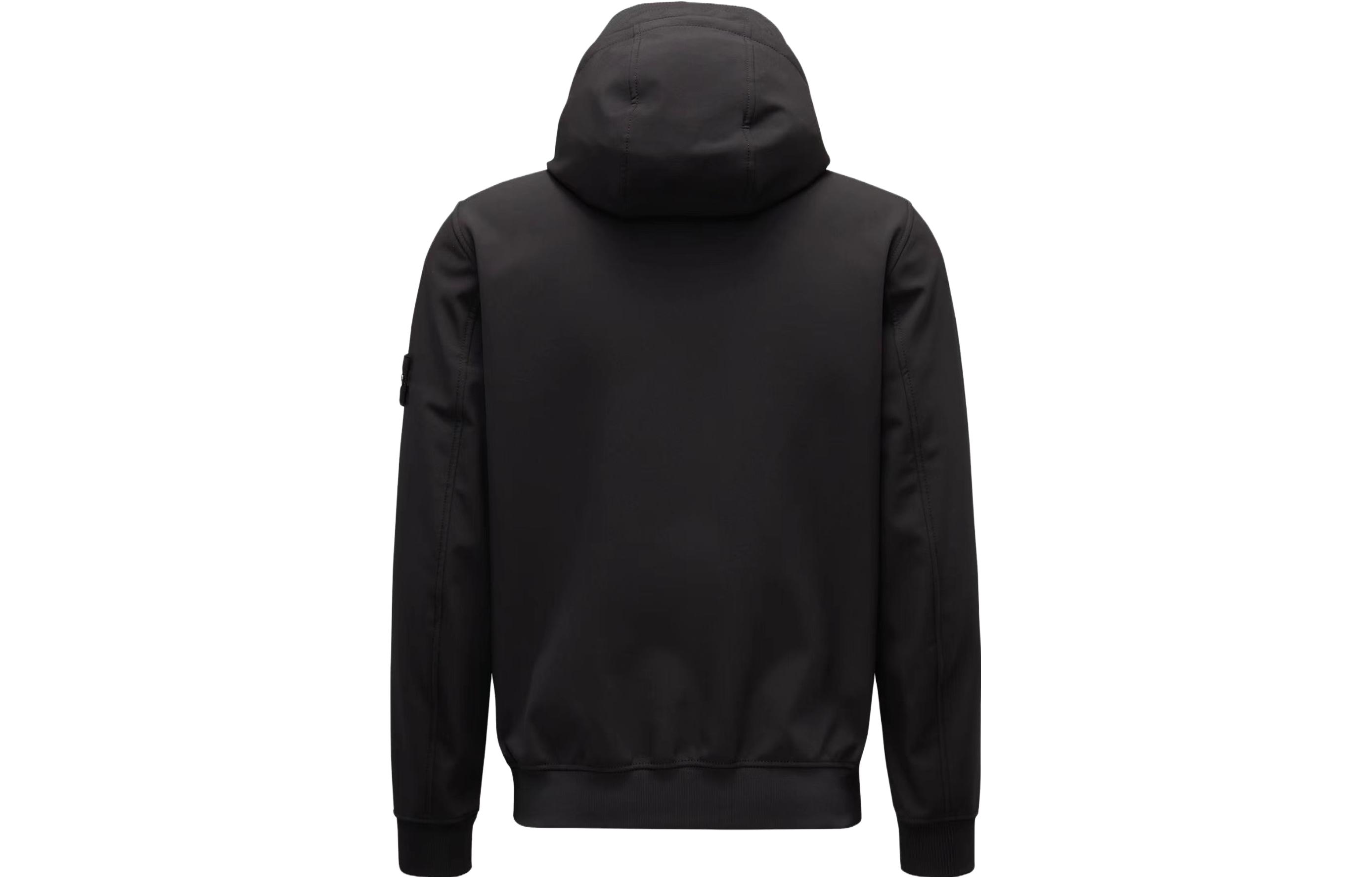 Lookbook STONE ISLAND FW23 e.dye®防水帽夾克 黑色 7915Q0122V0029