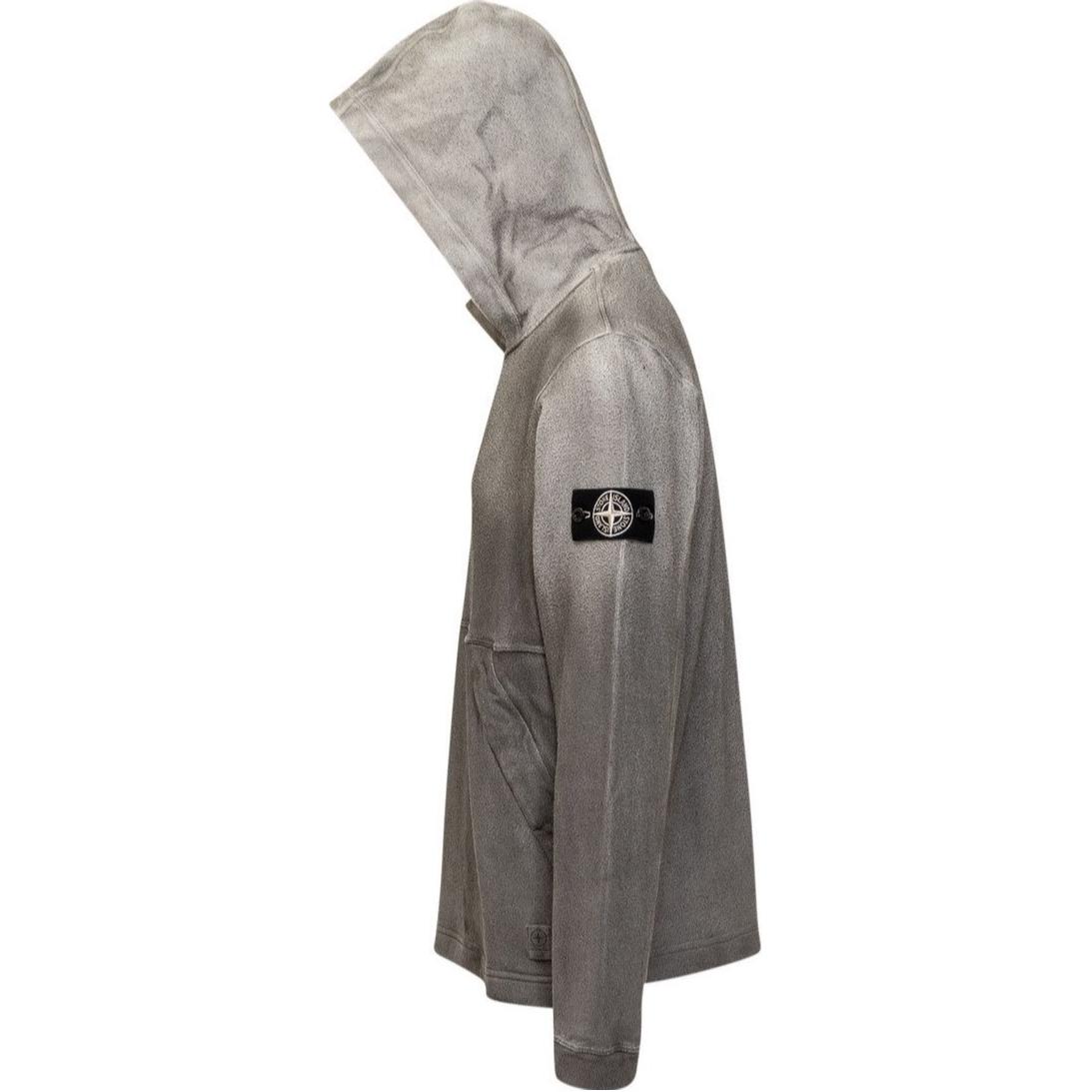 Shop STONE ISLAND FW24 漸層灰白標棉質連帽衫。 8115656T3-V0062