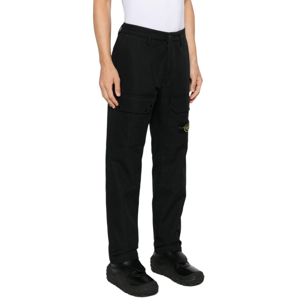 Purchase STONE ISLAND FW24 Seluar Kargo Hitam Lelaki Poket Tepi dengan Logo Patch. 811532403-V0029