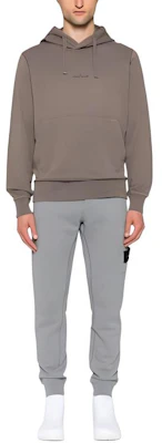 Sudadera Marrón Stone Island FW24 con Logo y Cordón Ajustable. 811566283-V0075 Lookbook Sudadera Marrón Stone Island FW24 con Logo y Cordón Ajustable. 811566283-V0075