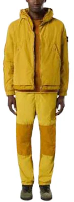 Jaket Unisex Orange Multi-Pocket Stone Island FW24 David Light-TC dengan Logo 8115410M3-V0032 Sizing Jaket Unisex Orange Multi-Pocket Stone Island FW24 David Light-TC dengan Logo 8115410M3-V0032