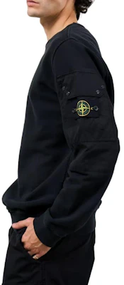 스톤아일랜드 FW24 로고 암 포켓 플리스 코튼 크루넥 스웻셔츠 블랙 유니섹스 811563920-V0029 Details for 스톤아일랜드 FW24 로고 암 포켓 플리스 코튼 크루넥 스웻셔츠 블랙 유니섹스 811563920-V0029