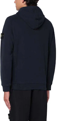 STONE ISLAND FW24 Navy Blue Pullover Hoodie Lelaki dengan Cetakan Logo. 811560820-V0020 Purchase STONE ISLAND FW24 Navy Blue Pullover Hoodie Lelaki dengan Cetakan Logo. 811560820-V0020