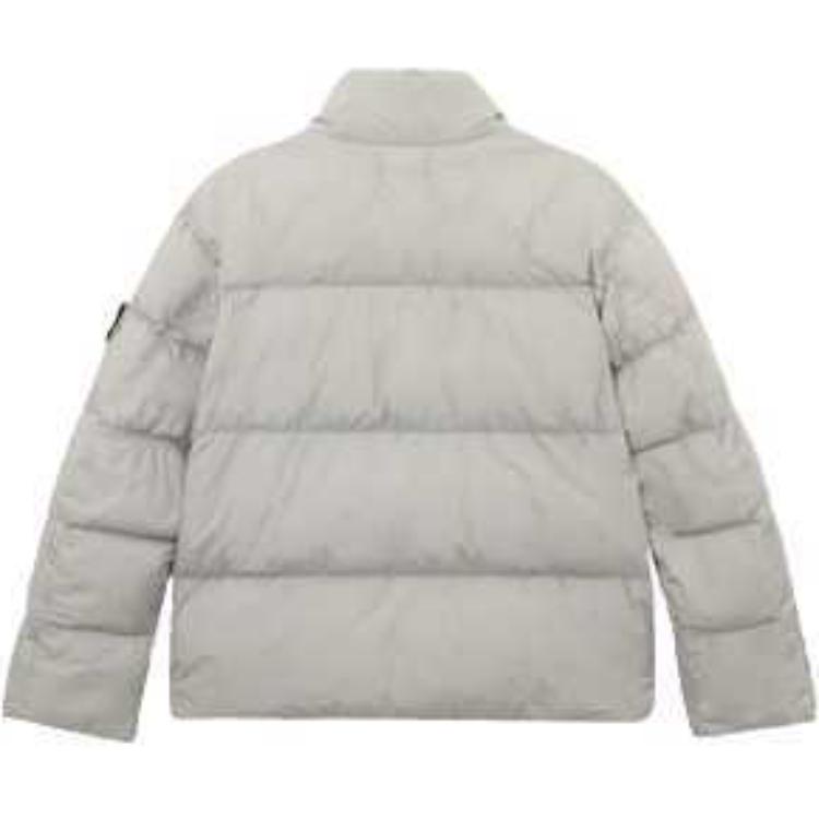 Lookbook STONE ISLAND FW24 防水防風高領灰色帶徽標男女款夾克 811540123-V0060