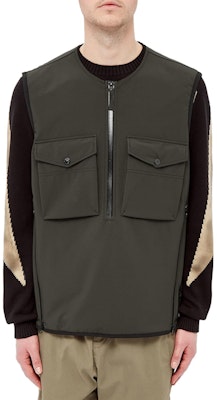 Stone Island幽灵系列黑标拉链马甲黑色背心 7215G03F1-V0029 Lookbook Stone Island幽灵系列黑标拉链马甲黑色背心 7215G03F1-V0029