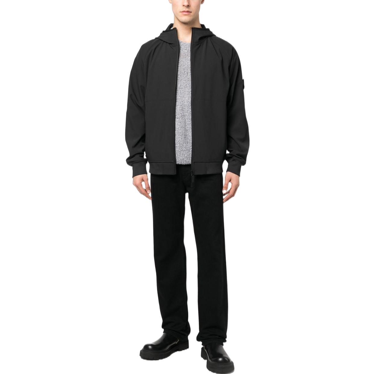 Lookbook Stone Island 防風防水透氣黑色輕型軟殼外套 781540927-V0029