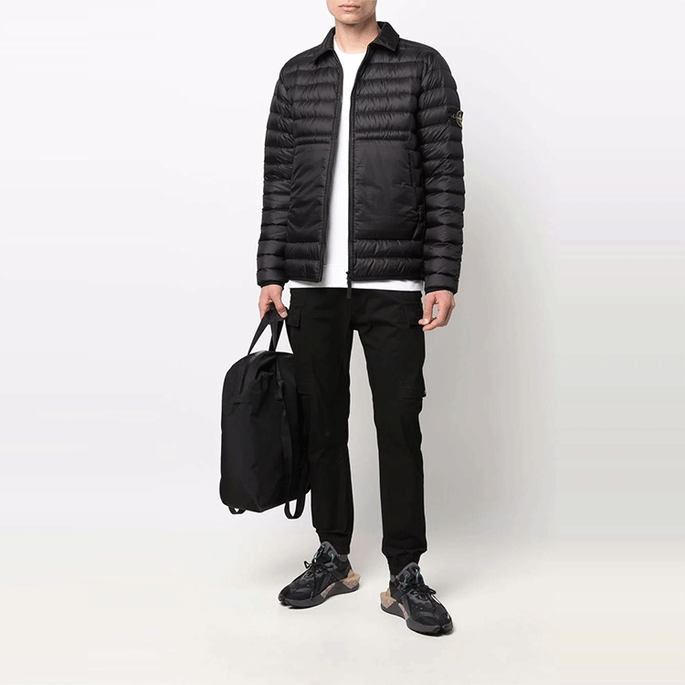STONE ISLAND Lightweight Functional Puffer Jacket Unisex with Logo Design. 761542124-V0029 圖 4