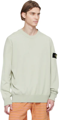 Stone Island 標誌徽章長袖圓領羅紋上衣 開心果綠 8015540B2-V0051 Lookbook Stone Island 標誌徽章長袖圓領羅紋上衣 開心果綠 8015540B2-V0051