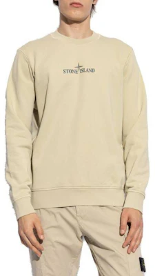 石島徽標刺繡男款長袖圓領衛衣 淺棕色 811566182-V0097 Lookbook 石島徽標刺繡男款長袖圓領衛衣 淺棕色 811566182-V0097