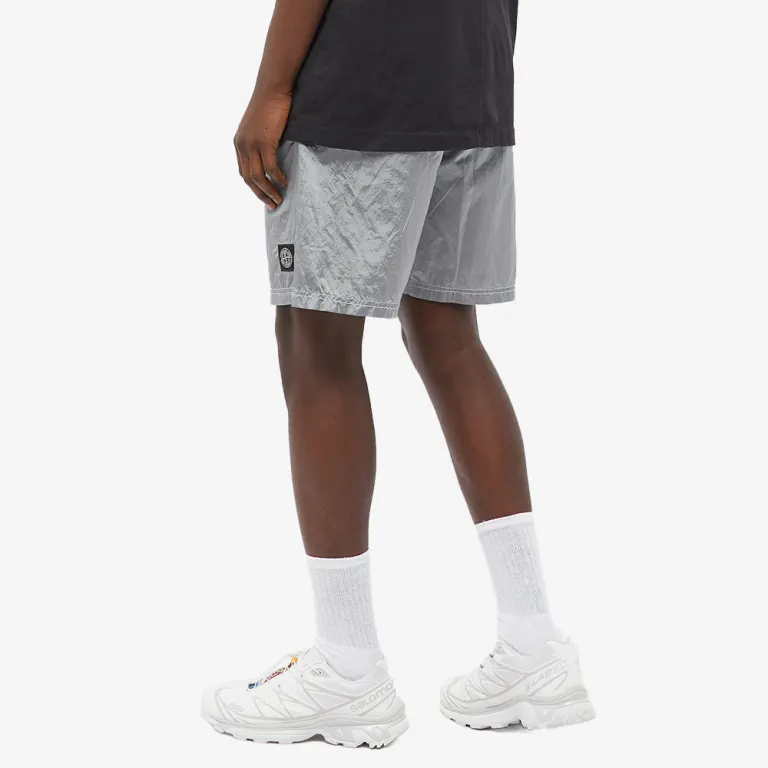 Purchase Stone Island 刺繡Logo彈性腰圍灰色休閒短褲. 7715B0943-V0044