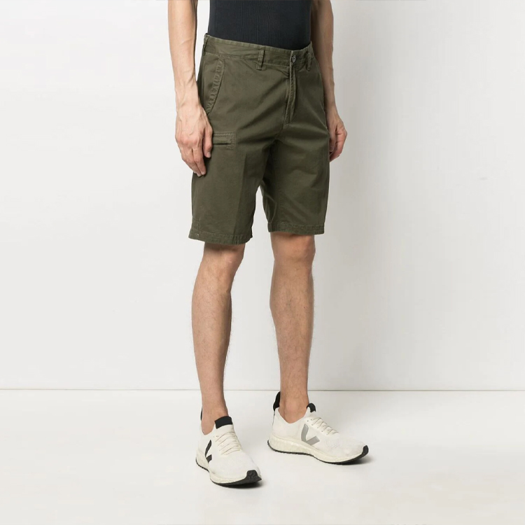STONE ISLAND Logo Olive Green  Casual Shorts. 7415L0504-V0158 圖 4