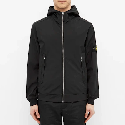 Stone Island Logo Patch Jaket Zip Bertudung Hitam 721540927-V0029 Shop Stone Island Logo Patch Jaket Zip Bertudung Hitam 721540927-V0029