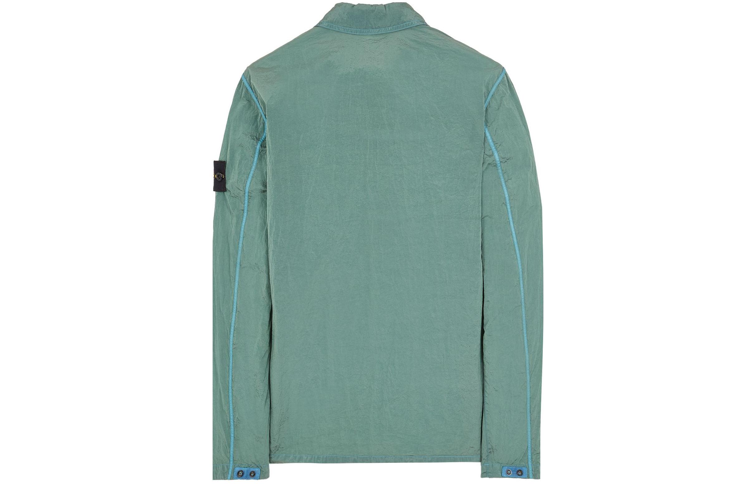 Lookbook STONE ISLAND Metal Nylon SS24 Jaket Pria Lengan Panjang Hijau Logo Kantong 801511219-V0052