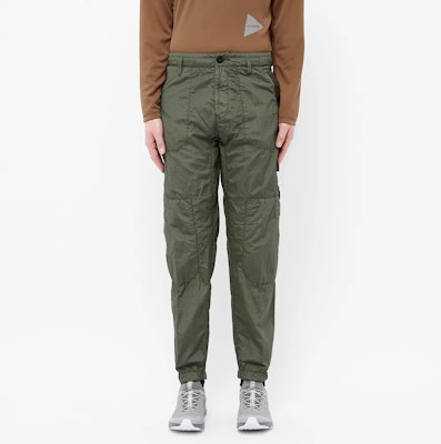 Stone Island Metallic Seersucker Cargo Pants Lelaki Hijau Zaitun 721532029-V0058 Lookbook Stone Island Metallic Seersucker Cargo Pants Lelaki Hijau Zaitun 721532029-V0058