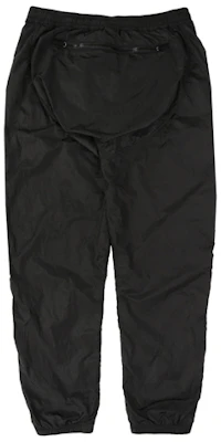 스톤아일랜드 나일론 로고 패치 조거 팬츠 유니섹스 블랙. 711563136-V0029 Lookbook 스톤아일랜드 나일론 로고 패치 조거 팬츠 유니섹스 블랙. 711563136-V0029