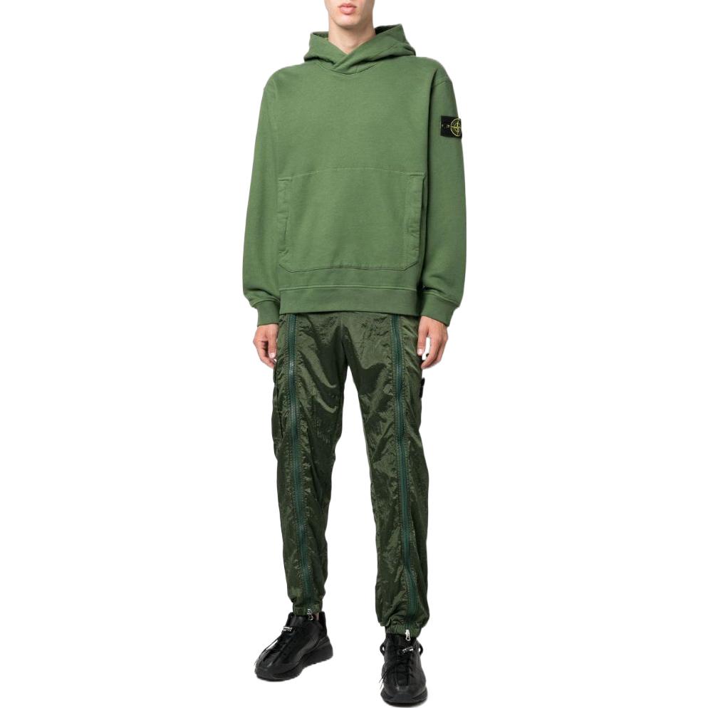 Lookbook Stone Island橄欖綠前口袋連帽衫衛衣 771561820-V0058