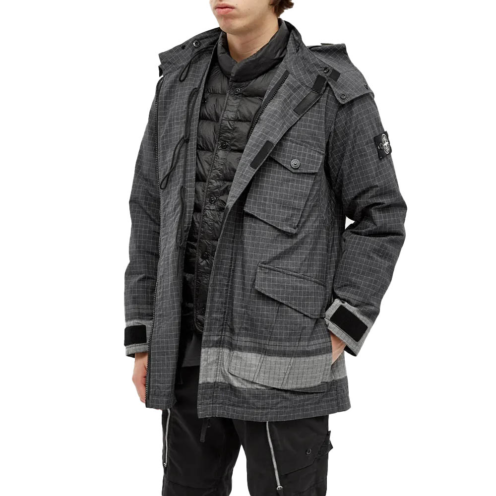 Shop 스톤 아일랜드 리플렉티브 시어링 후드 다운 재킷 유니섹스 블랙. 731543499-V0029