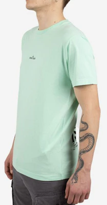 스톤 아일랜드 SS21 백 로고 티셔츠 라이트 그린. 74152NS85-V0044 Purchase 스톤 아일랜드 SS21 백 로고 티셔츠 라이트 그린. 74152NS85-V0044