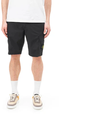 Seluar Pendek STONE ISLAND SS21 Hitam Multi-Poket Lelaki. 7415L0803-V0029 Sizing Seluar Pendek STONE ISLAND SS21 Hitam Multi-Poket Lelaki. 7415L0803-V0029