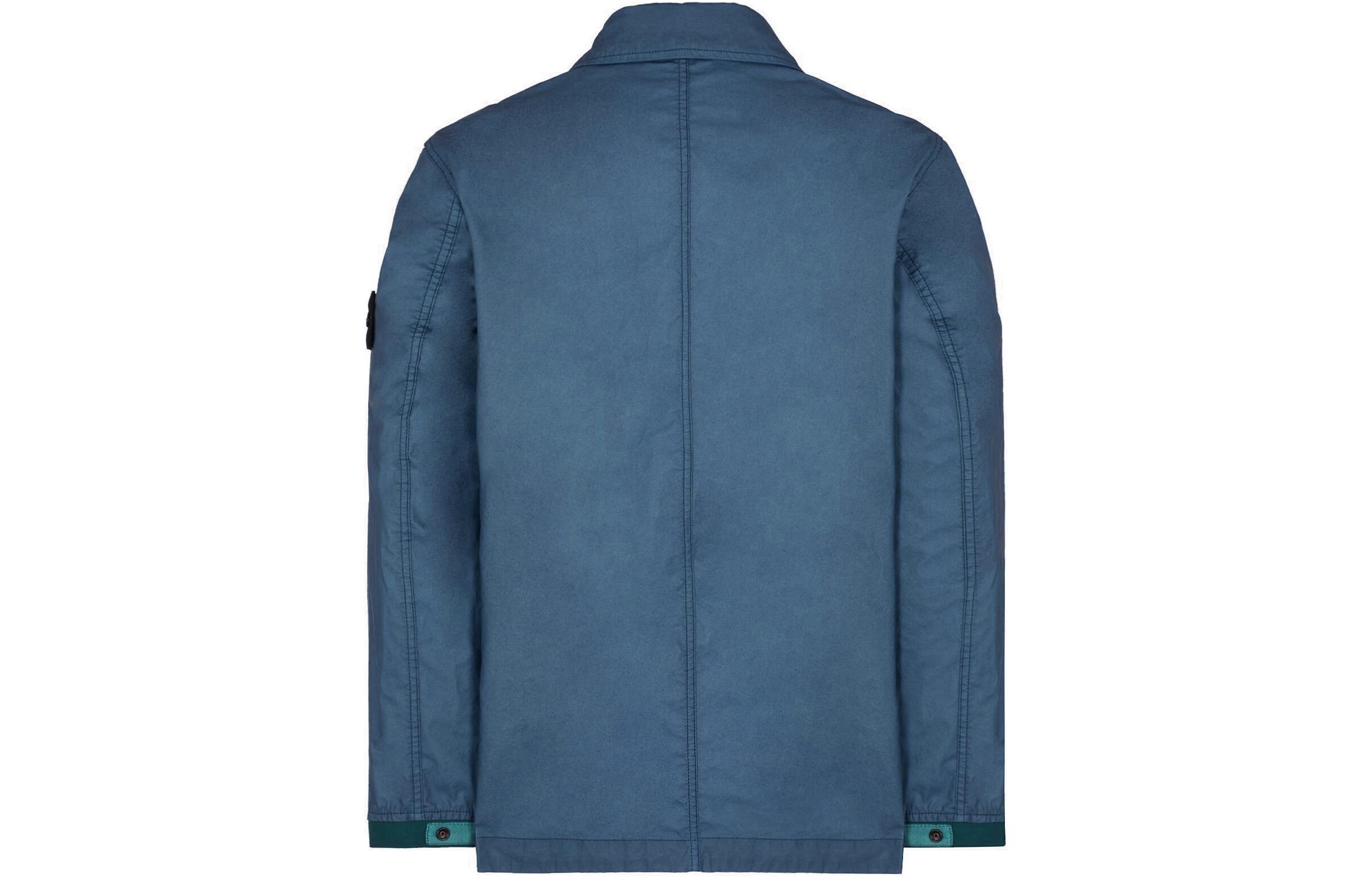 Lookbook STONE ISLAND SS22 Jaket Biru Lengan Panjang Berkolar. 7615A0230-V0024