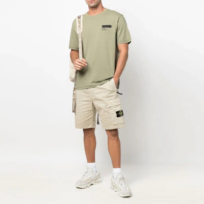 STONE ISLAND SS22 純色工裝直筒短褲 5英吋 7615L0804-V0190 Lookbook STONE ISLAND SS22 純色工裝直筒短褲 5英吋 7615L0804-V0190