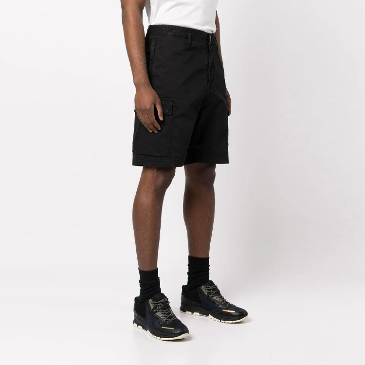 Stone Island SS22 Black Bermuda Casual Shorts for Men 7615L0804-V0129 圖 4