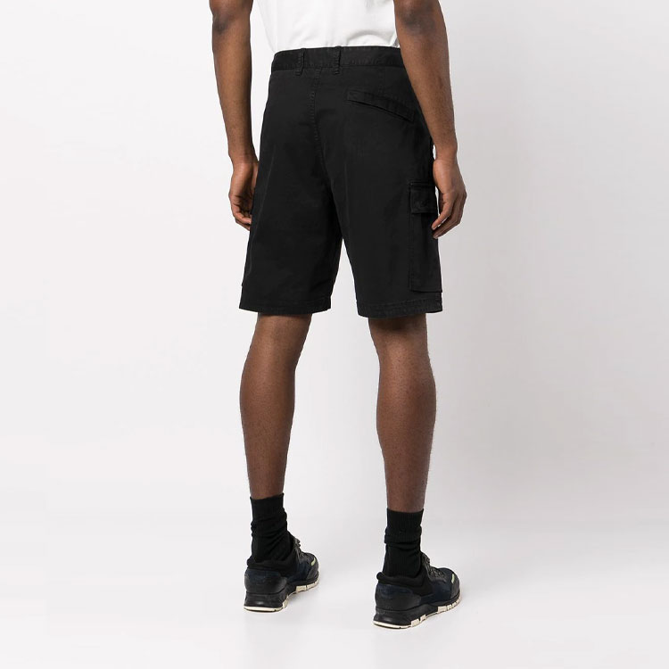 Stone Island SS22 Black Bermuda Casual Shorts for Men 7615L0804-V0129 圖 5