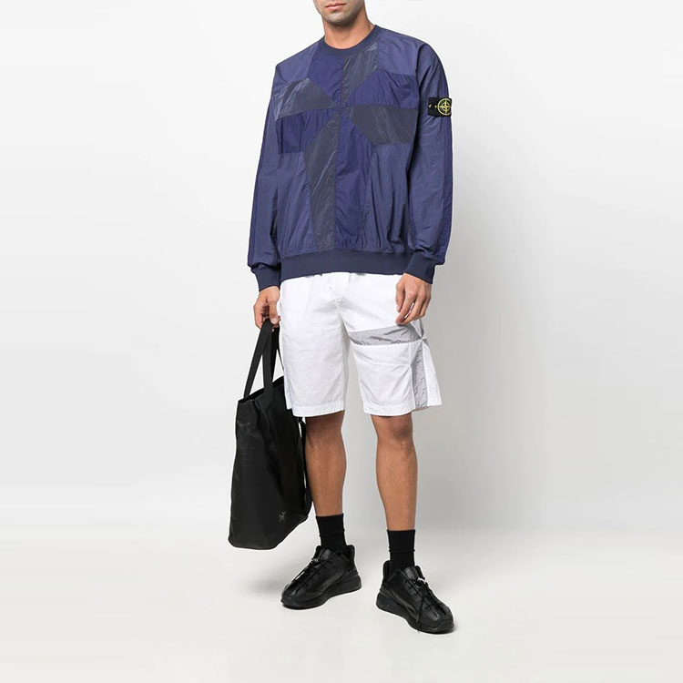 Lookbook ストーンアイランド SS22 ブルー ルーズフィット パッチワーク ニット カーディガン セーター 761560254-V0027