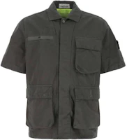 Stone Island SS22 Multi-Pocket Short-Sleeve Shirt Jacket for Men 761542406-V0065 Stone Island SS22 Multi-Pocket Short-Sleeve Shirt Jacket for Men 761542406-V0065