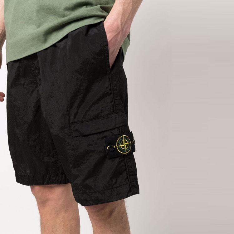 STONE ISLAND SS22 Solid Color Logo Relaxed Fit Shorts Black Men. 7615L1721-V0029 圖 6
