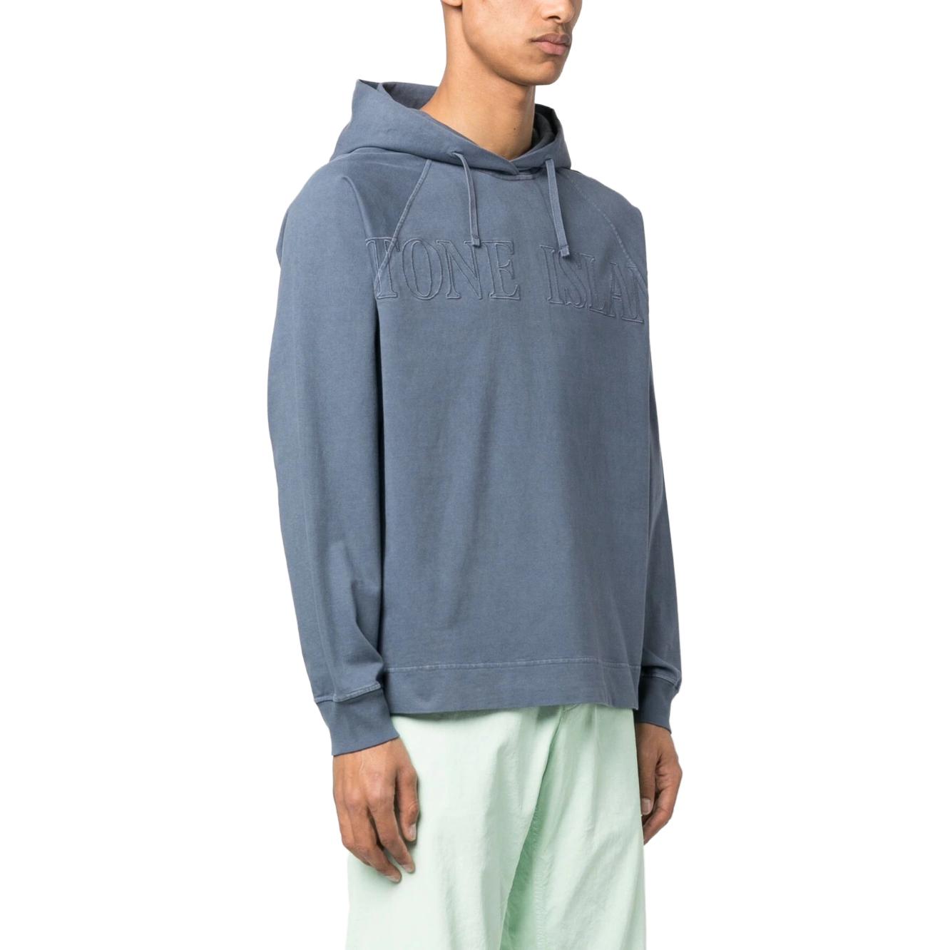 Shop STONE ISLAND SS23 Biru Hoodie Pullover dengan Cetakan Logo Belakang. 781563355-V0124