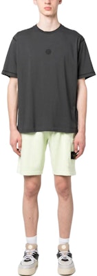 Stone Island SS23 羅盤徽章彈性腰休閒短褲 淺綠色 781564060-V0152 Lookbook Stone Island SS23 羅盤徽章彈性腰休閒短褲 淺綠色 781564060-V0152