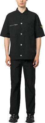 스톤아일랜드 SS23 블랙 로고 패치 반팔 셔츠 남성용 781511429-V0029 Shop 스톤아일랜드 SS23 블랙 로고 패치 반팔 셔츠 남성용 781511429-V0029