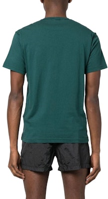 스톤아일랜드 SS23 그린 로고 패치 크루넥 티셔츠. 101523757-V0053 Shop 스톤아일랜드 SS23 그린 로고 패치 크루넥 티셔츠. 101523757-V0053