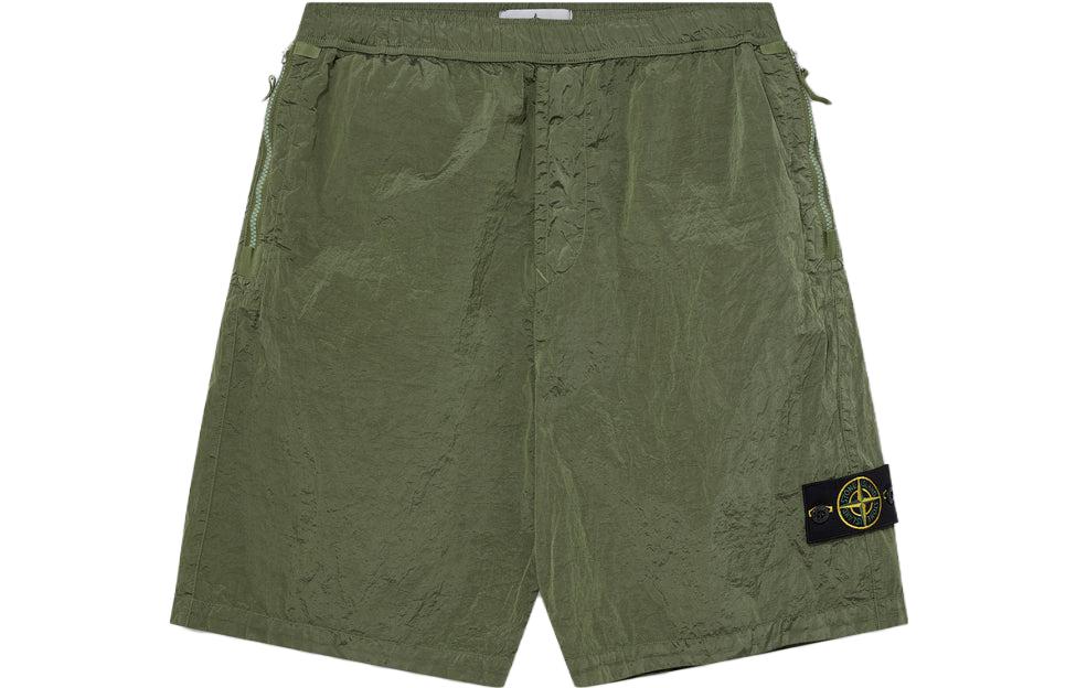STONE ISLAND SS23 Metallic Nylon Casual Shorts Green . 7815L0319-V0055