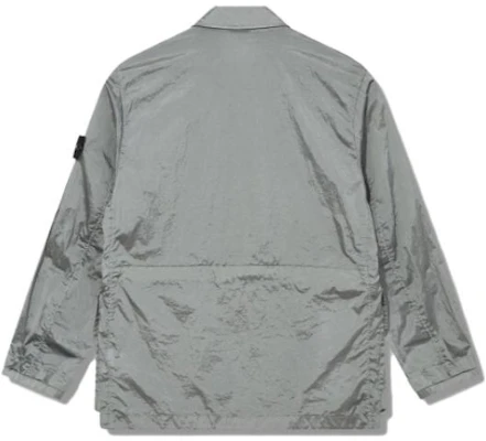 STONE ISLAND SS23 Metallic Silver Blue Long Sleeve Accordion Pocket Jacket Men 781541620-V0041 Lookbook STONE ISLAND SS23 Metallic Silver Blue Long Sleeve Accordion Pocket Jacket Men 781541620-V0041