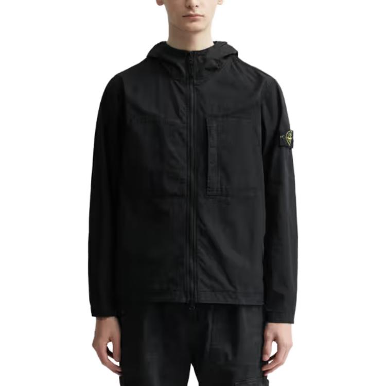 Shop STONE ISLAND SS23 男士Supima®轻薄黑色连帽夹克 781543310-V0029