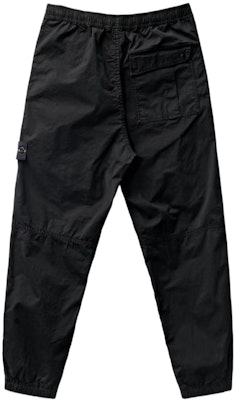 STONE ISLAND SS24 Pantalones Jogger Negros Slim Fit de Algodón Supima Twill. 801530510-V0029 Lookbook STONE ISLAND SS24 Pantalones Jogger Negros Slim Fit de Algodón Supima Twill. 801530510-V0029