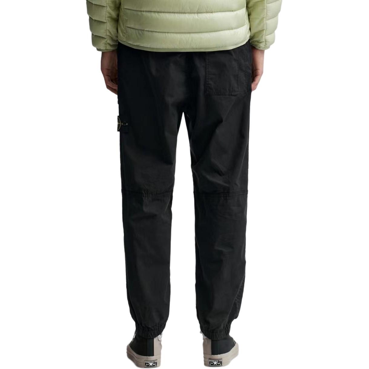 Purchase STONE ISLAND SS24 Pantalones Jogger Negros Slim Fit de Algodón Supima Twill. 801530510-V0029