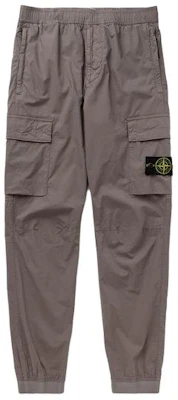 Stone Island 2024春夏 鸽子灰弹力腰宽松慢跑裤 801531303-V0092 Buy Stone Island 2024春夏 鸽子灰弹力腰宽松慢跑裤 801531303-V0092