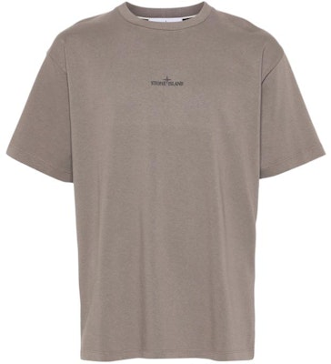 Stone Island SS24 髒感Logo印花圓領T恤 淡灰色。 80152RCE6-V0092 Lookbook Stone Island SS24 髒感Logo印花圓領T恤 淡灰色。 80152RCE6-V0092