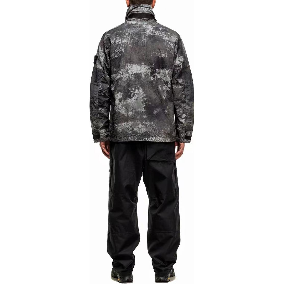 Details for 스톤아일랜드 SS24 그레이 카모 스탠드칼라 집업 자켓. 8015438E1-V0060