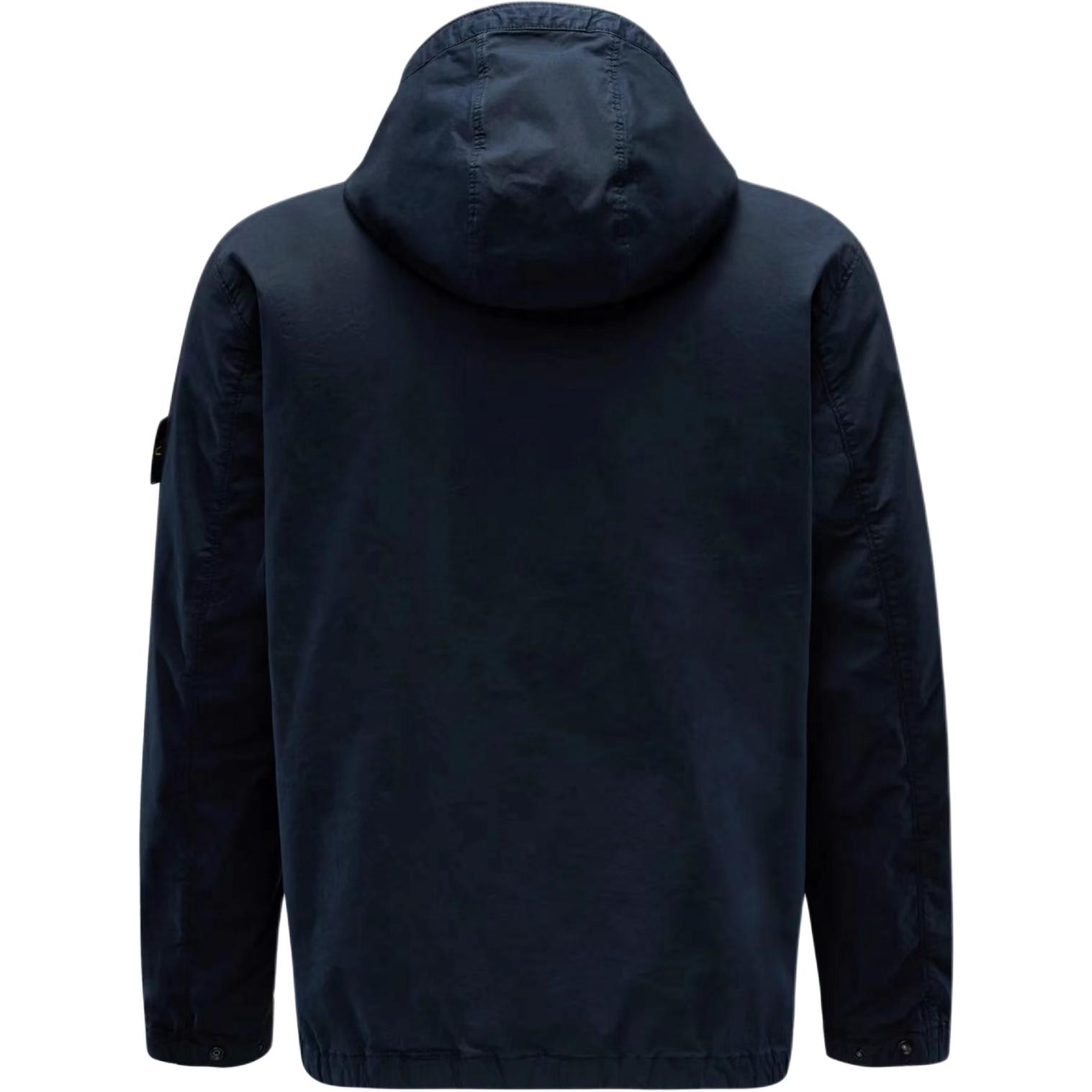 Lookbook STONE ISLAND SS24 Chaqueta Hoodie Azul Marino de Algodón Pima con Bolsillos Zip. 801542610-V0020