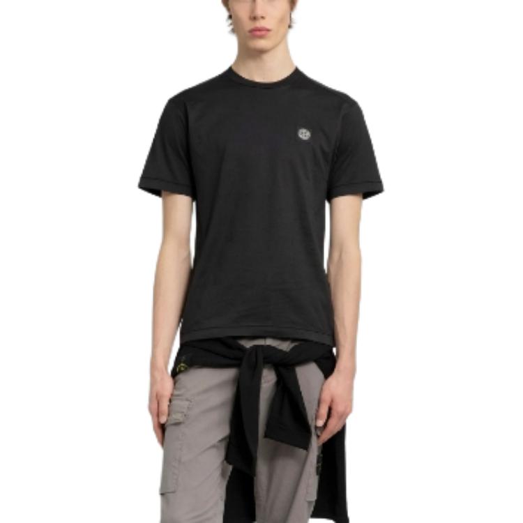 Shop STONE ISLAND SS24 Logo Sulam Kemeja-T Leher Bulat Hitam Lelaki. 801524113-A0029