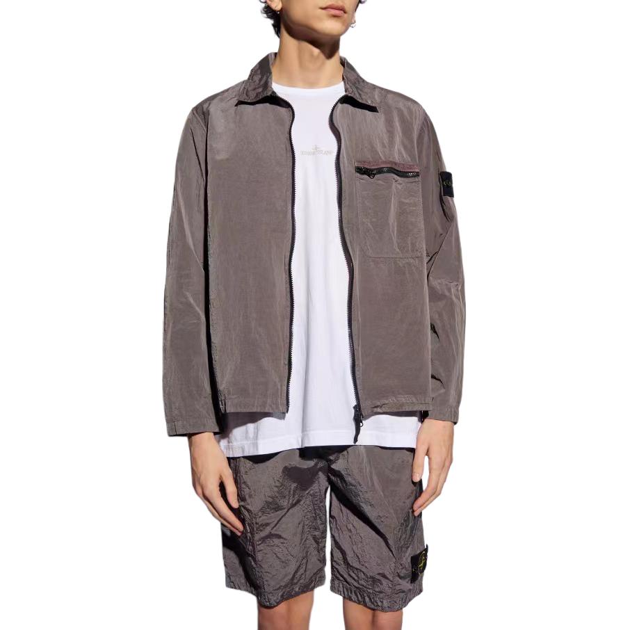 Lookbook 스톤 아일랜드 SS24 나일론 메탈 로고 셔츠 재킷 도브 그레이 남성 801511219-V0092
