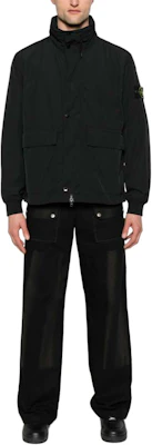 ストーンアイランド SS24 無地 ロゴ ポケット スタンドカラー ジップジャケット ブラック メンズ 801541626-V0029 Shop ストーンアイランド SS24 無地 ロゴ ポケット スタンドカラー ジップジャケット ブラック メンズ 801541626-V0029